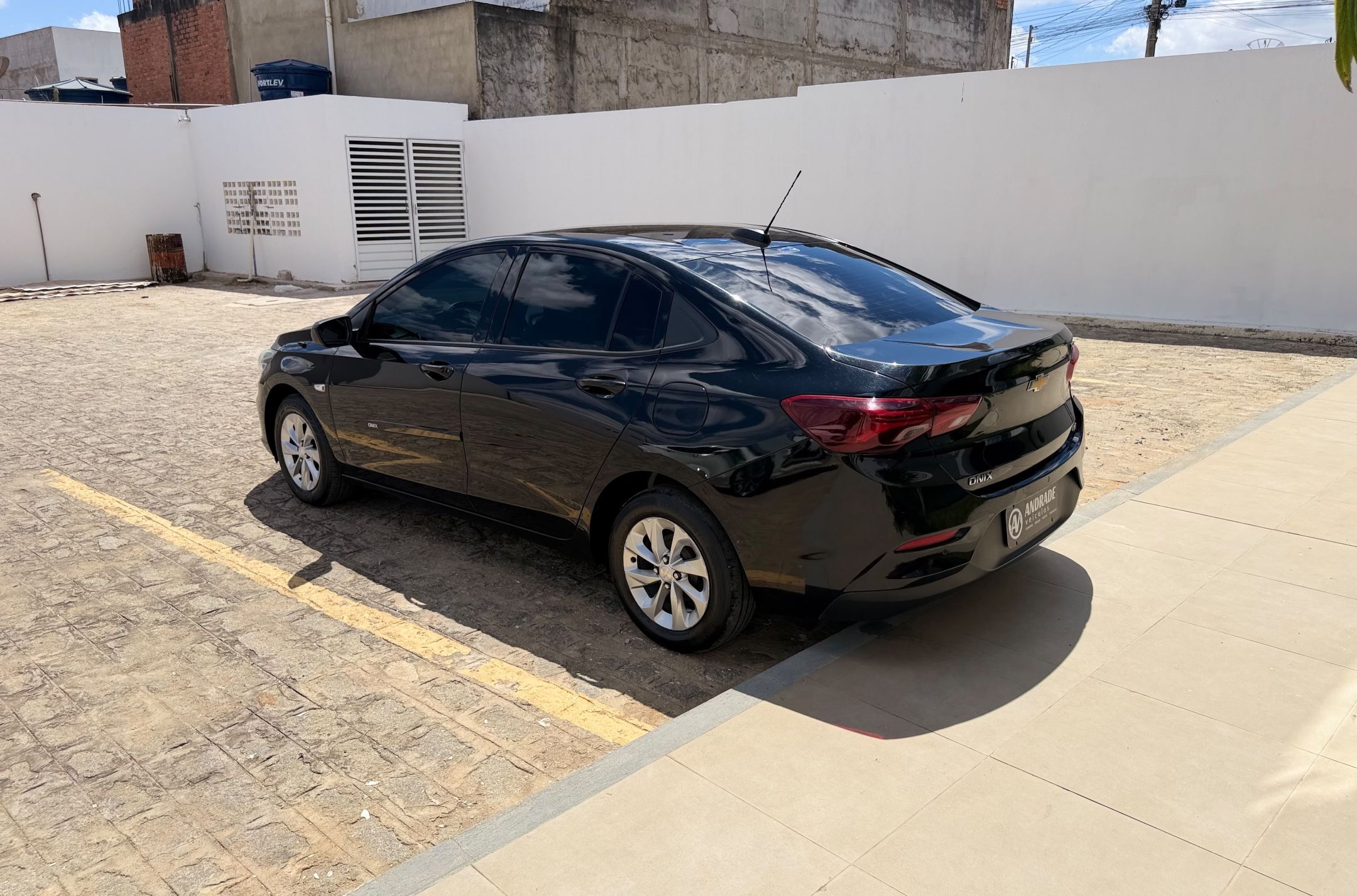 CHEVROLET ONIX PLUS 5