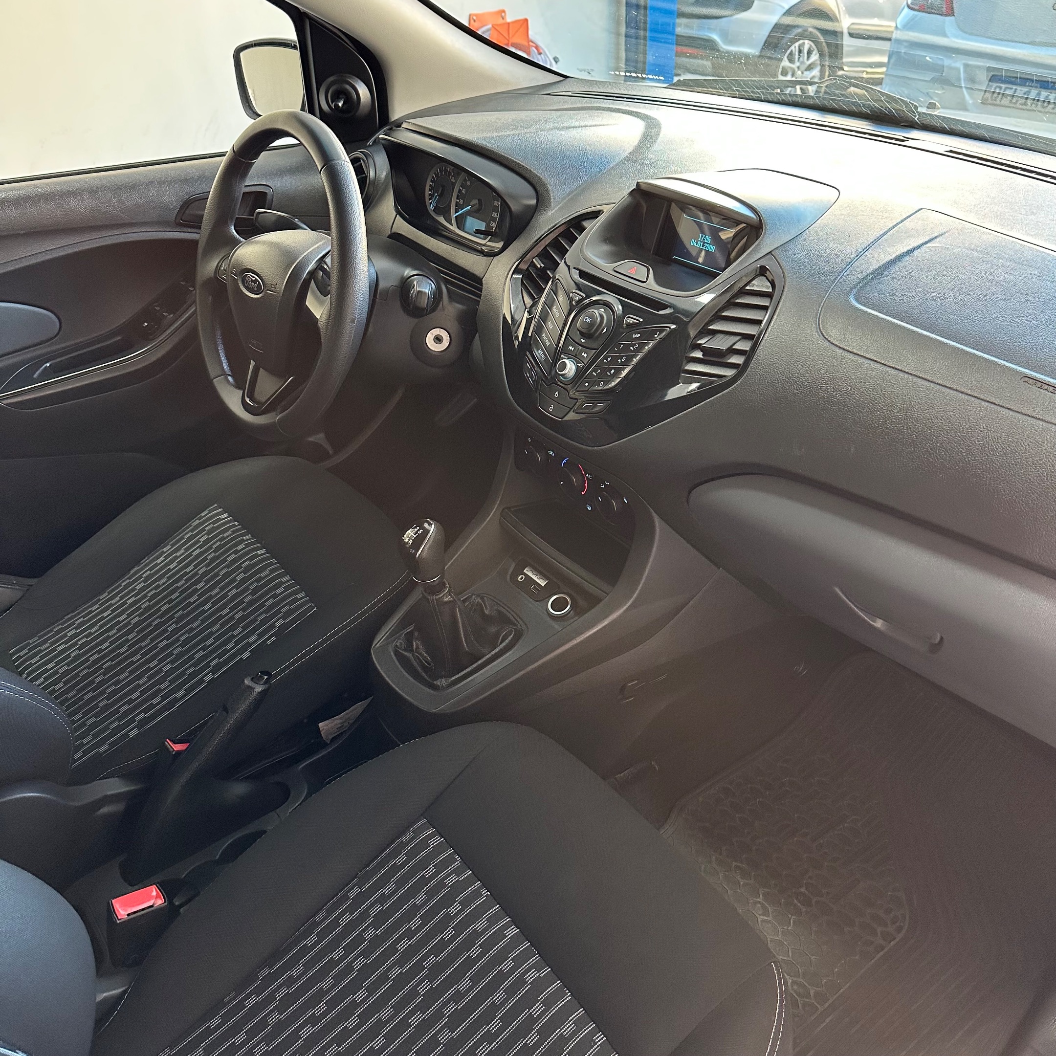 FORD KA 7