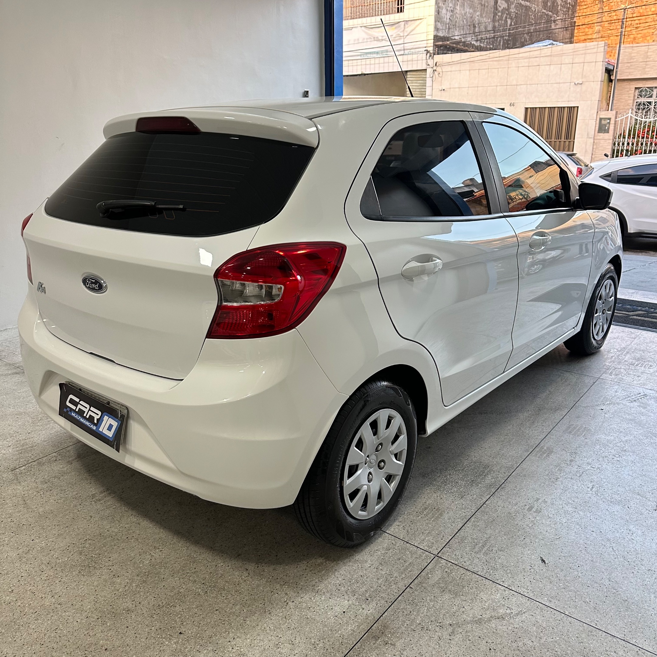 FORD KA 4
