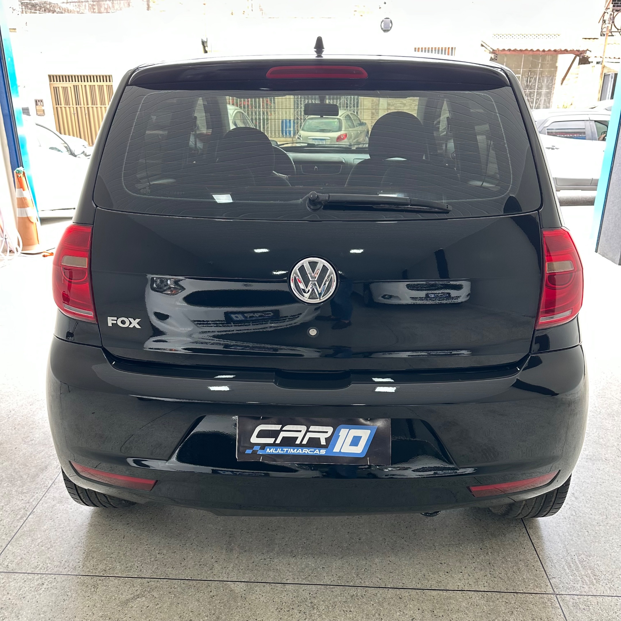 VOLKSWAGEN FOX 5