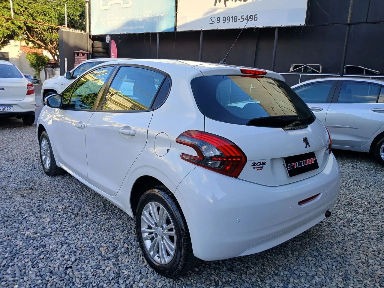 Peugeot 208 4