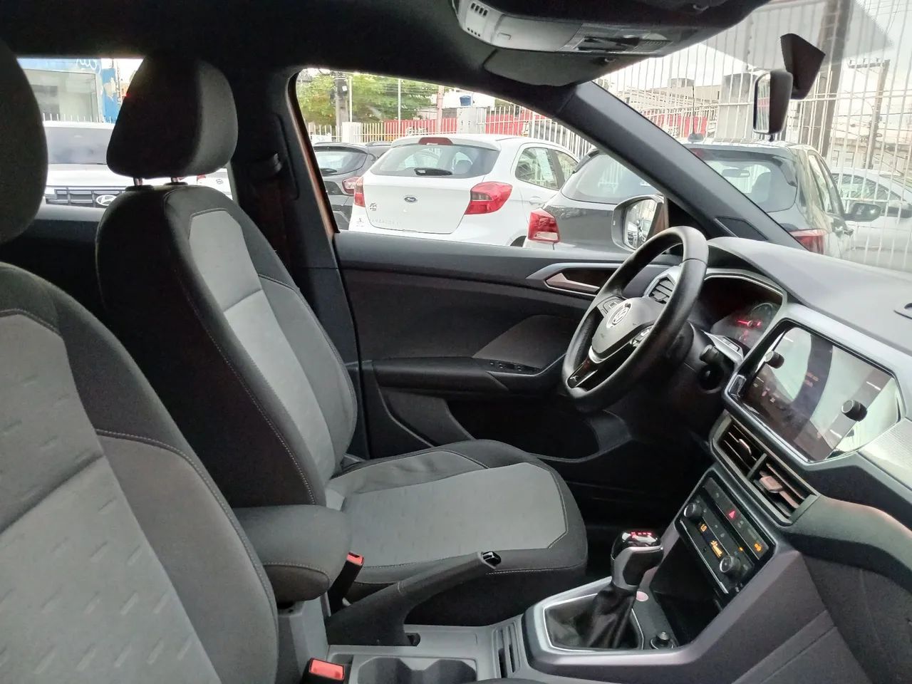 Volkswagen T-CROSS 12