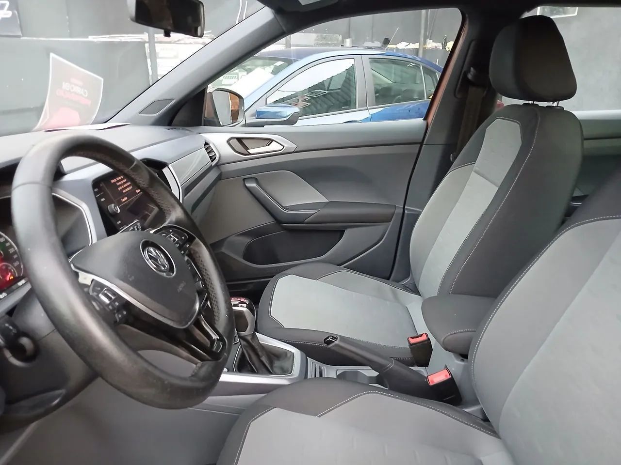 Volkswagen T-CROSS 8