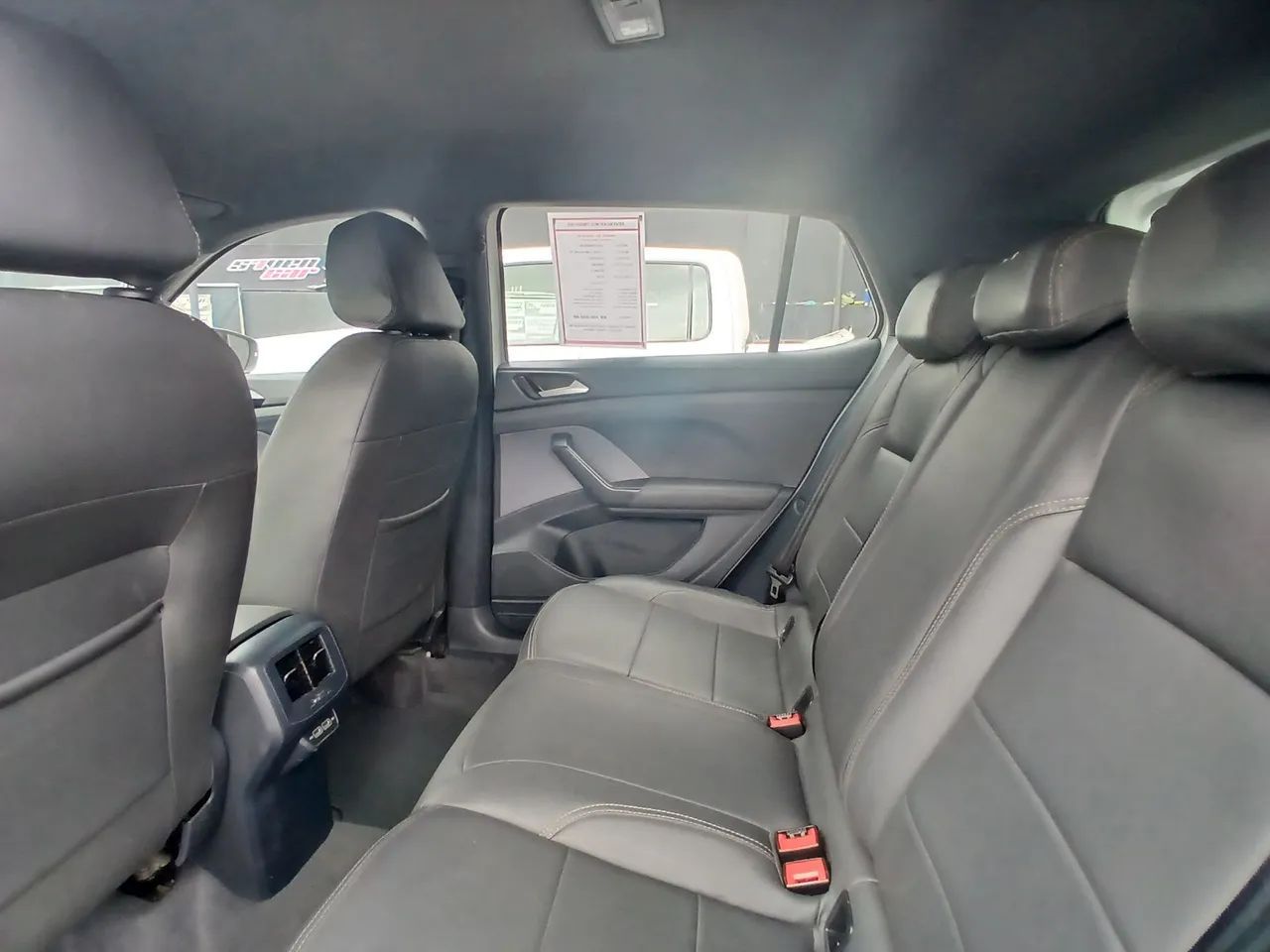 Volkswagen T-CROSS 13