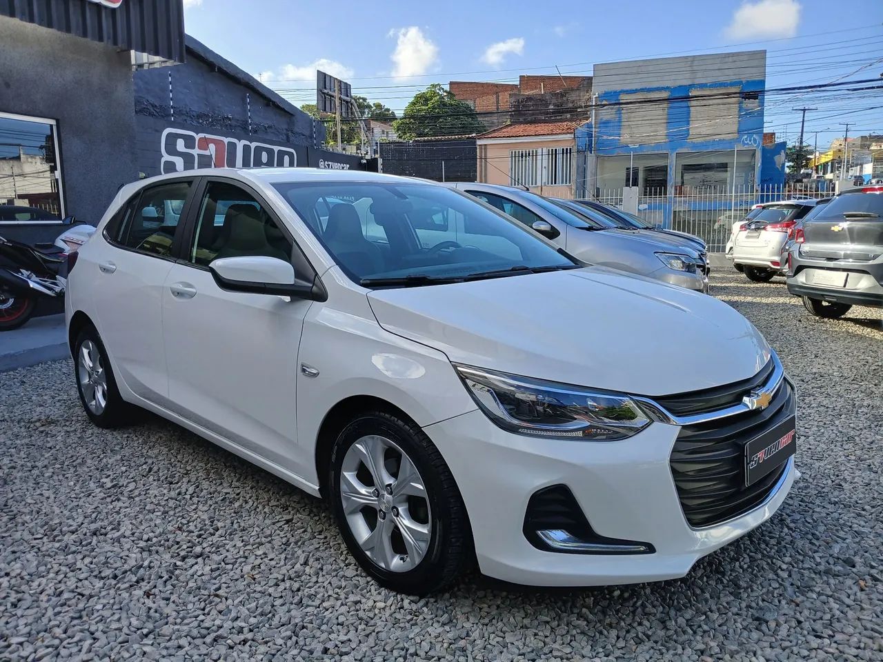 Chevrolet ONIX 3