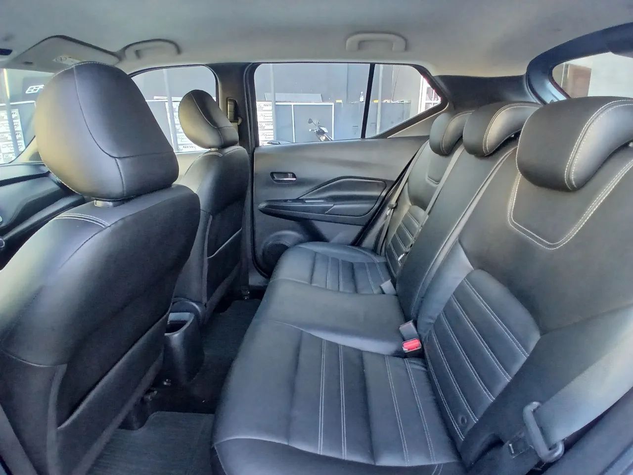 Nissan KICKS 13