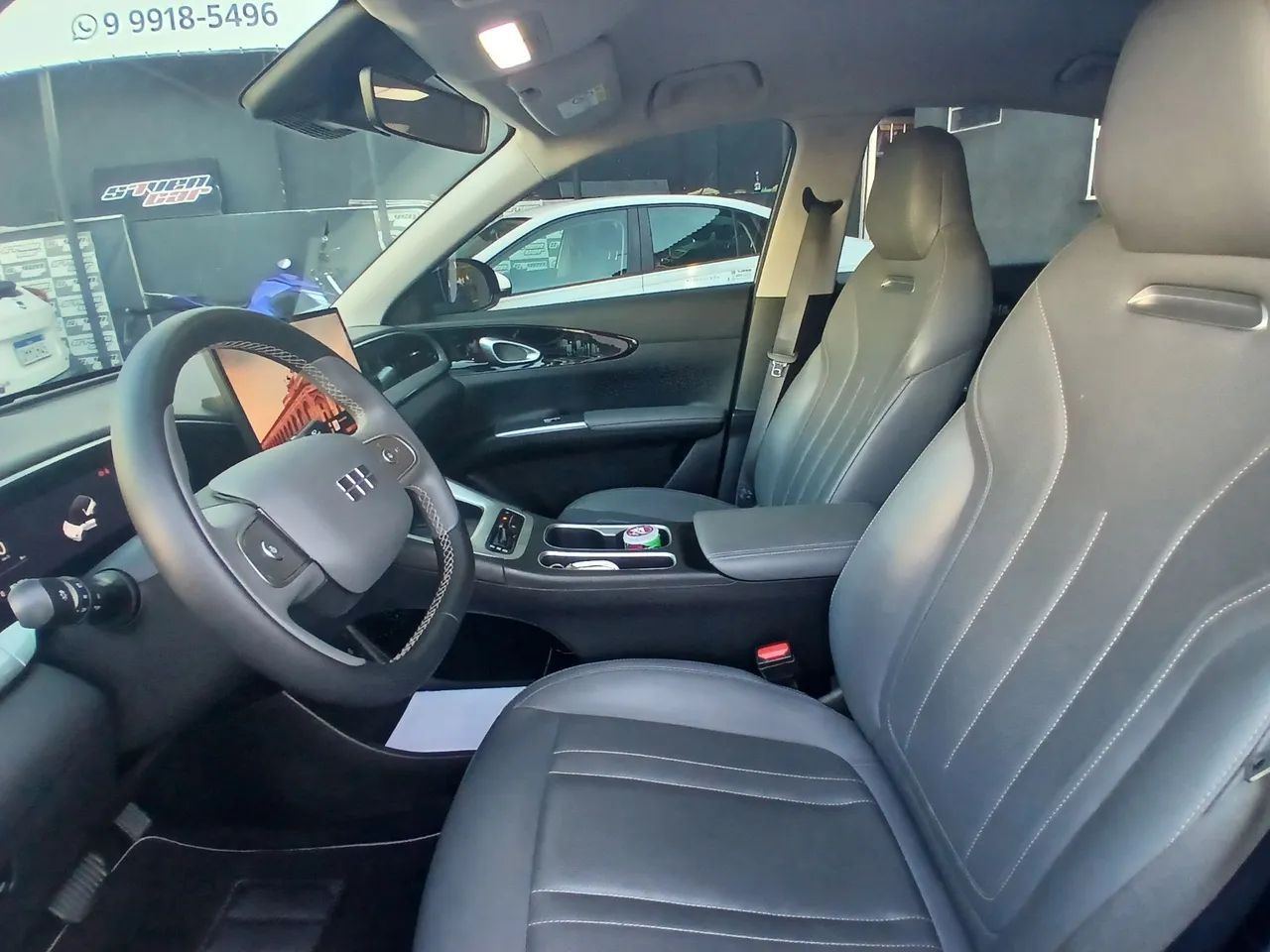 Geely EX2 8