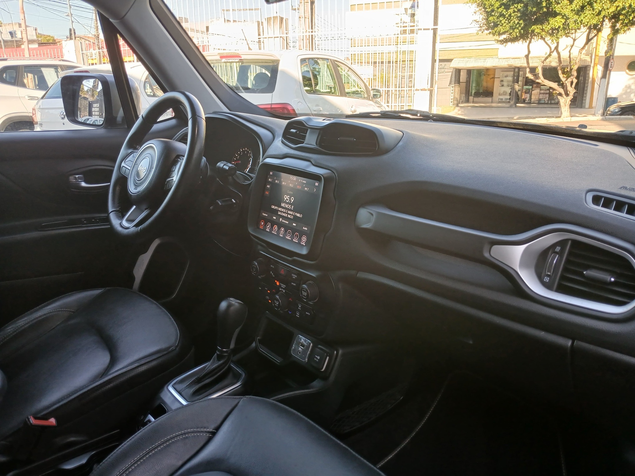 Jeep Renegade 10