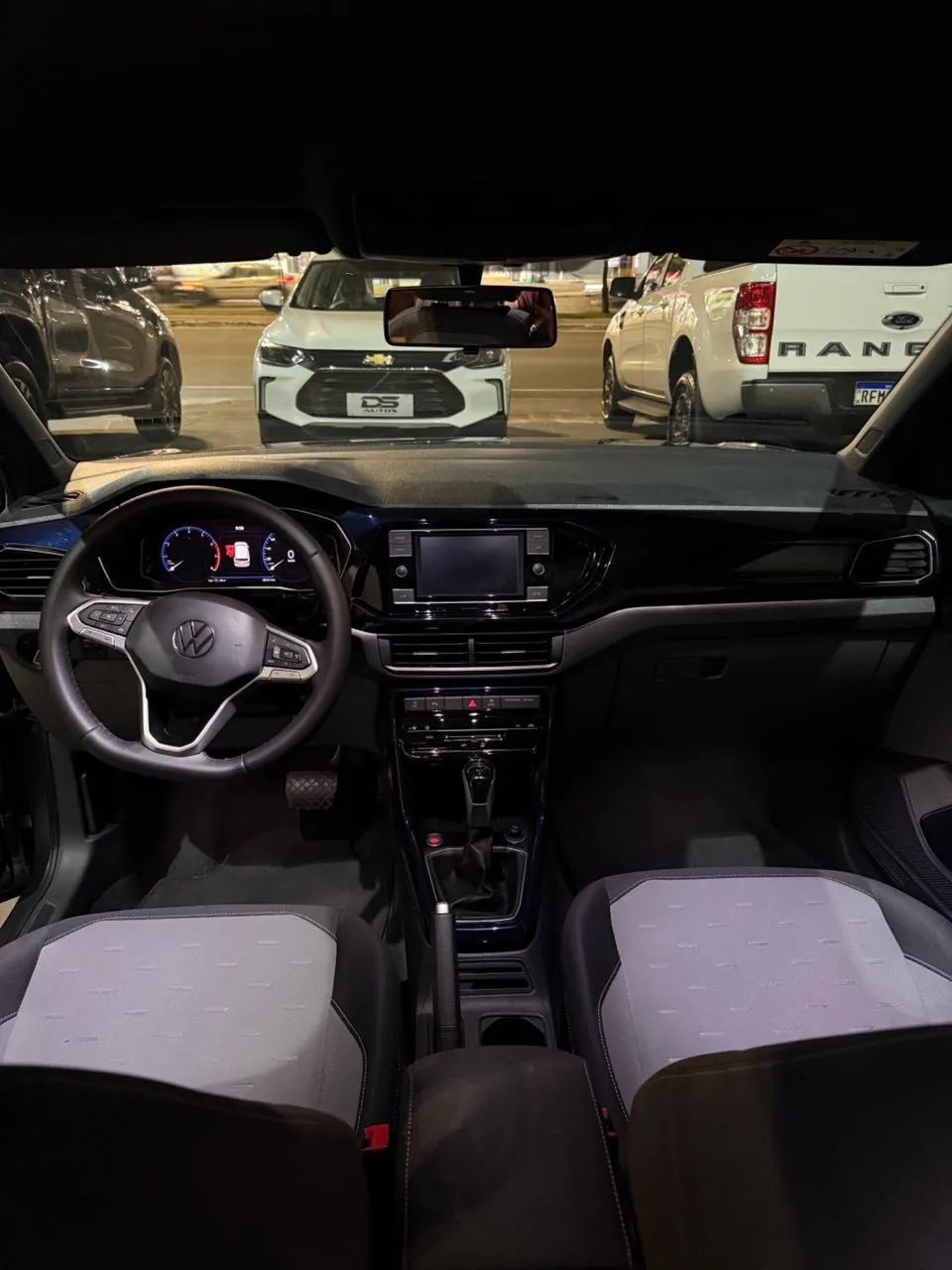 Volkswagen T-CROSS 5