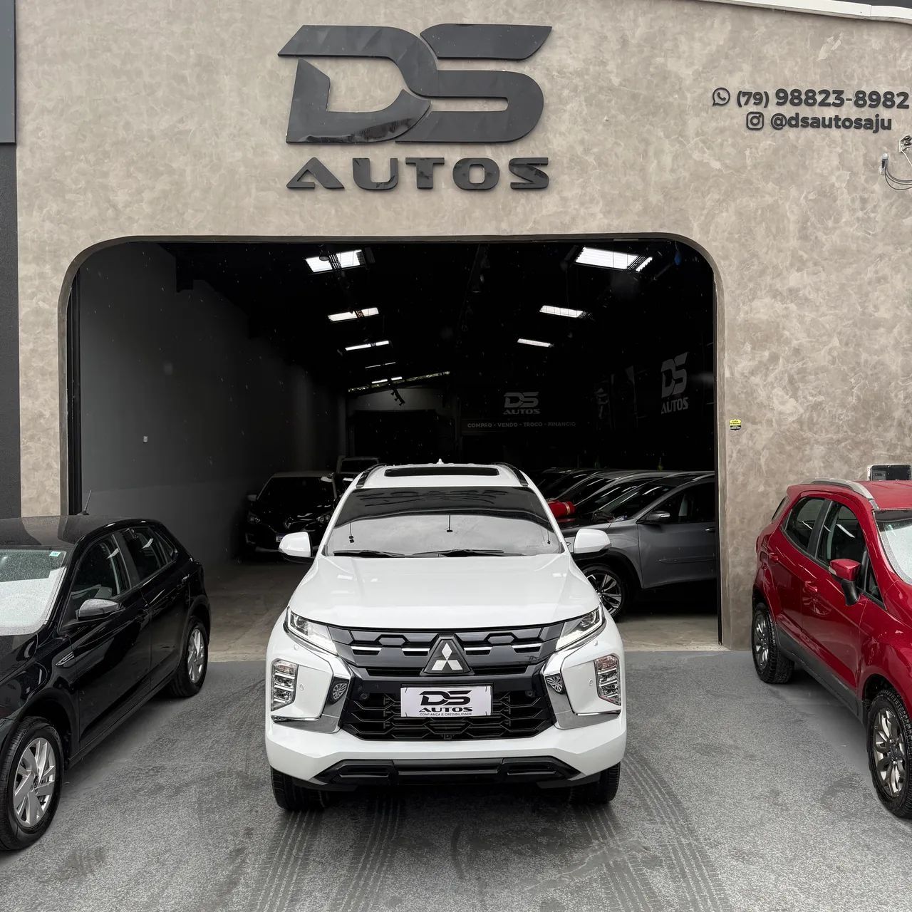 Mitsubishi PAJERO 2025