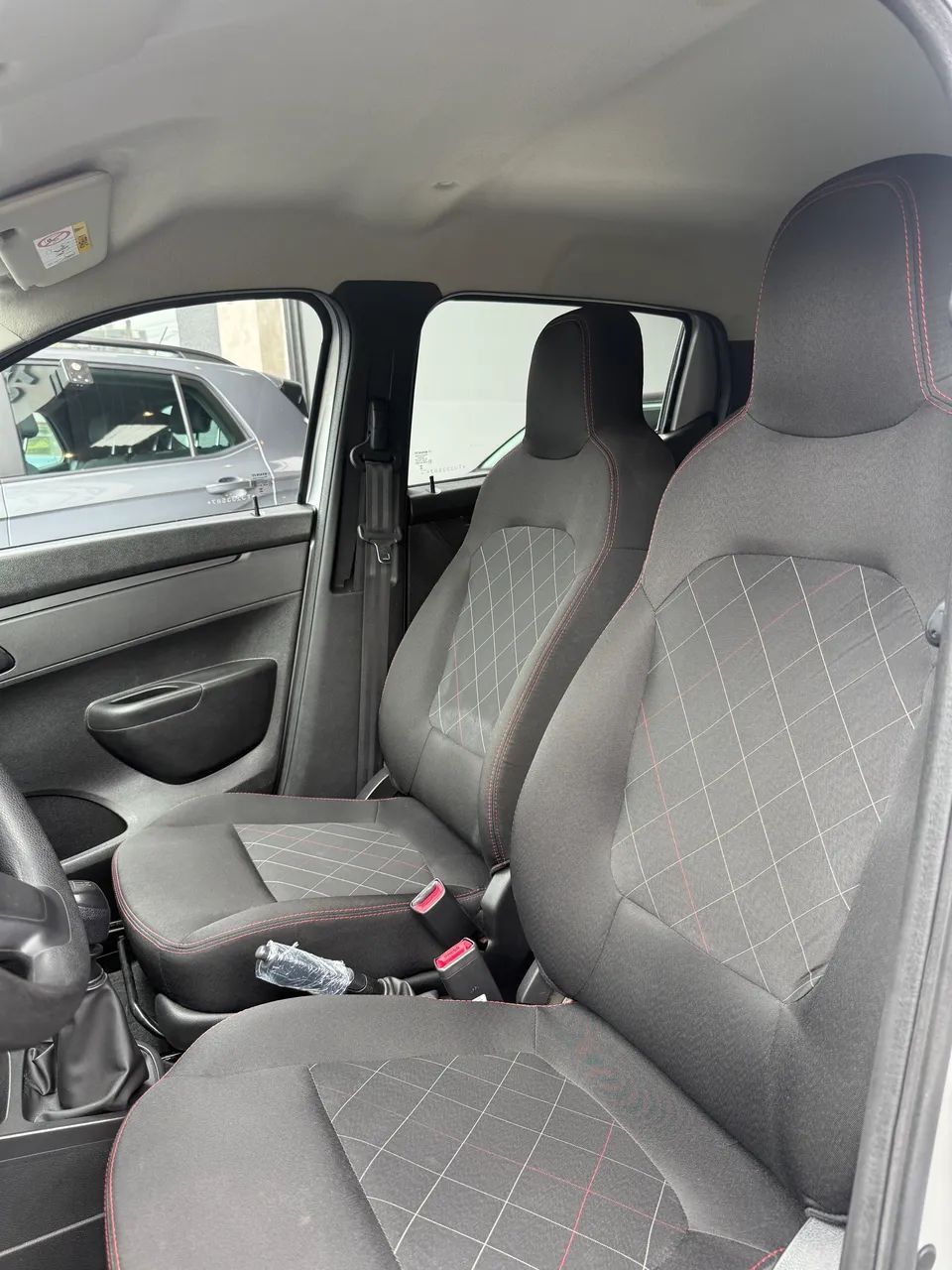 Renault KWID 7