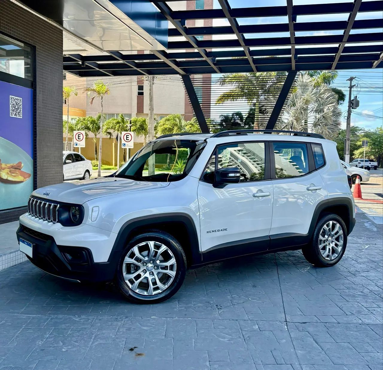 Jeep RENEGADE 2