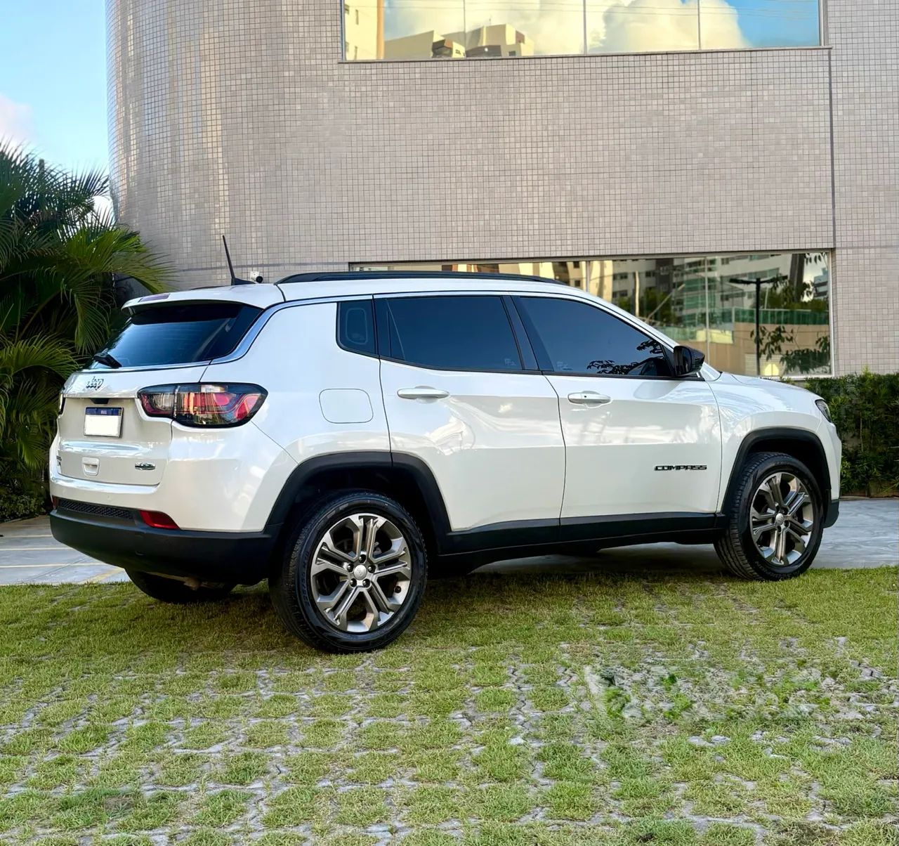 Jeep COMPASS 4
