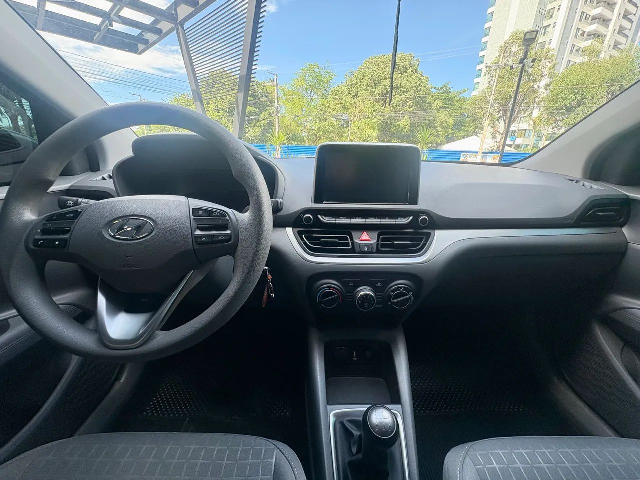 Hyundai HB20S 8