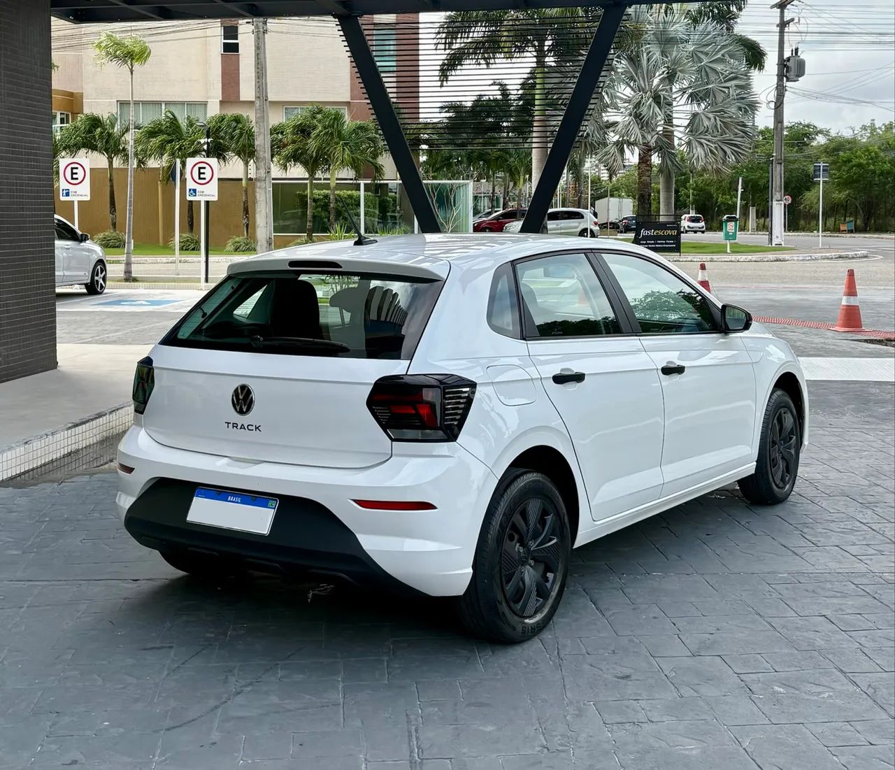 Volkswagen POLO 7