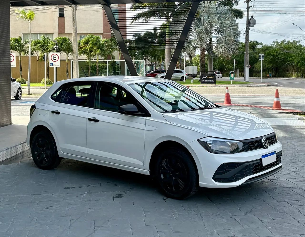 Volkswagen POLO 4