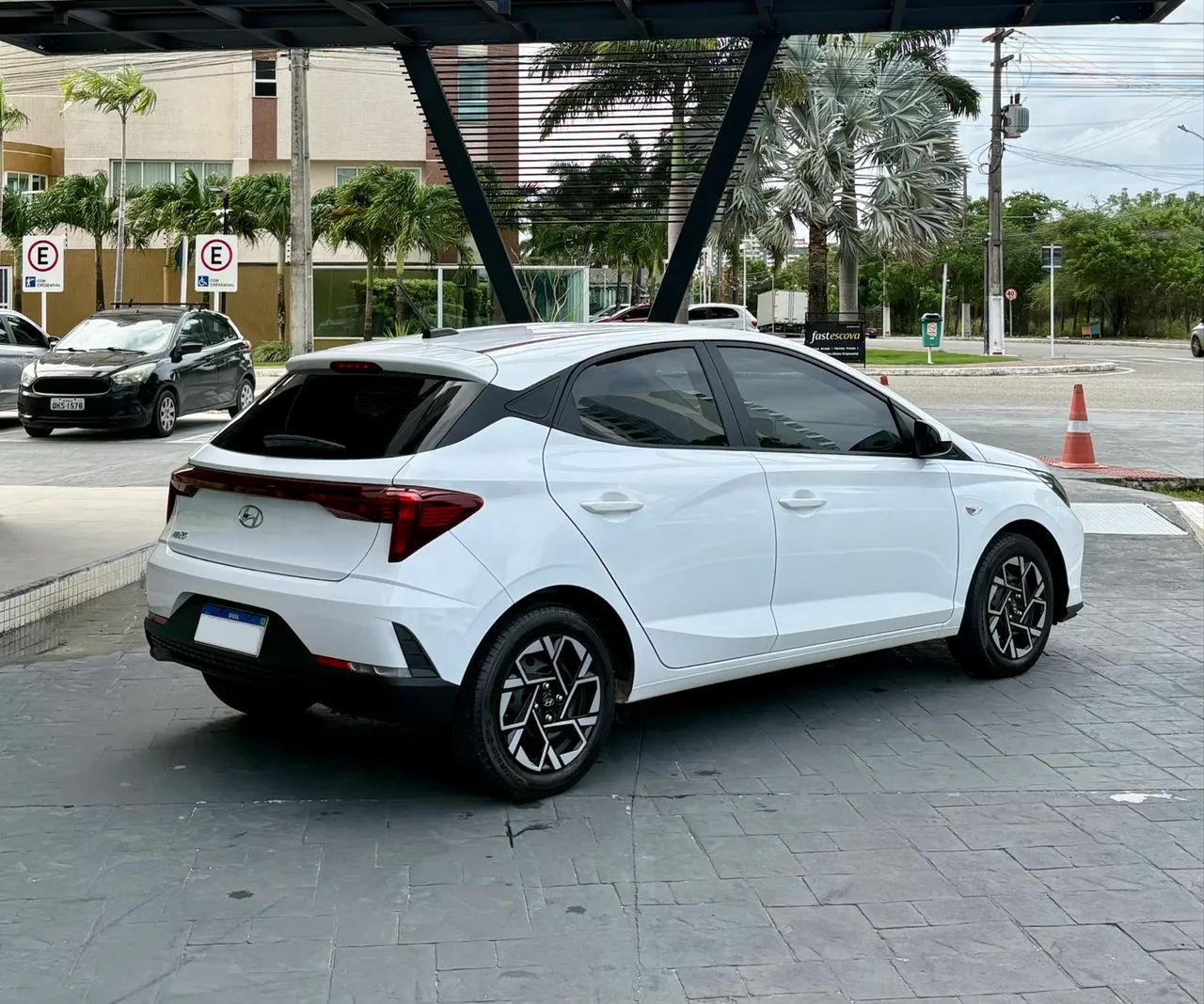 Hyundai HB20 5