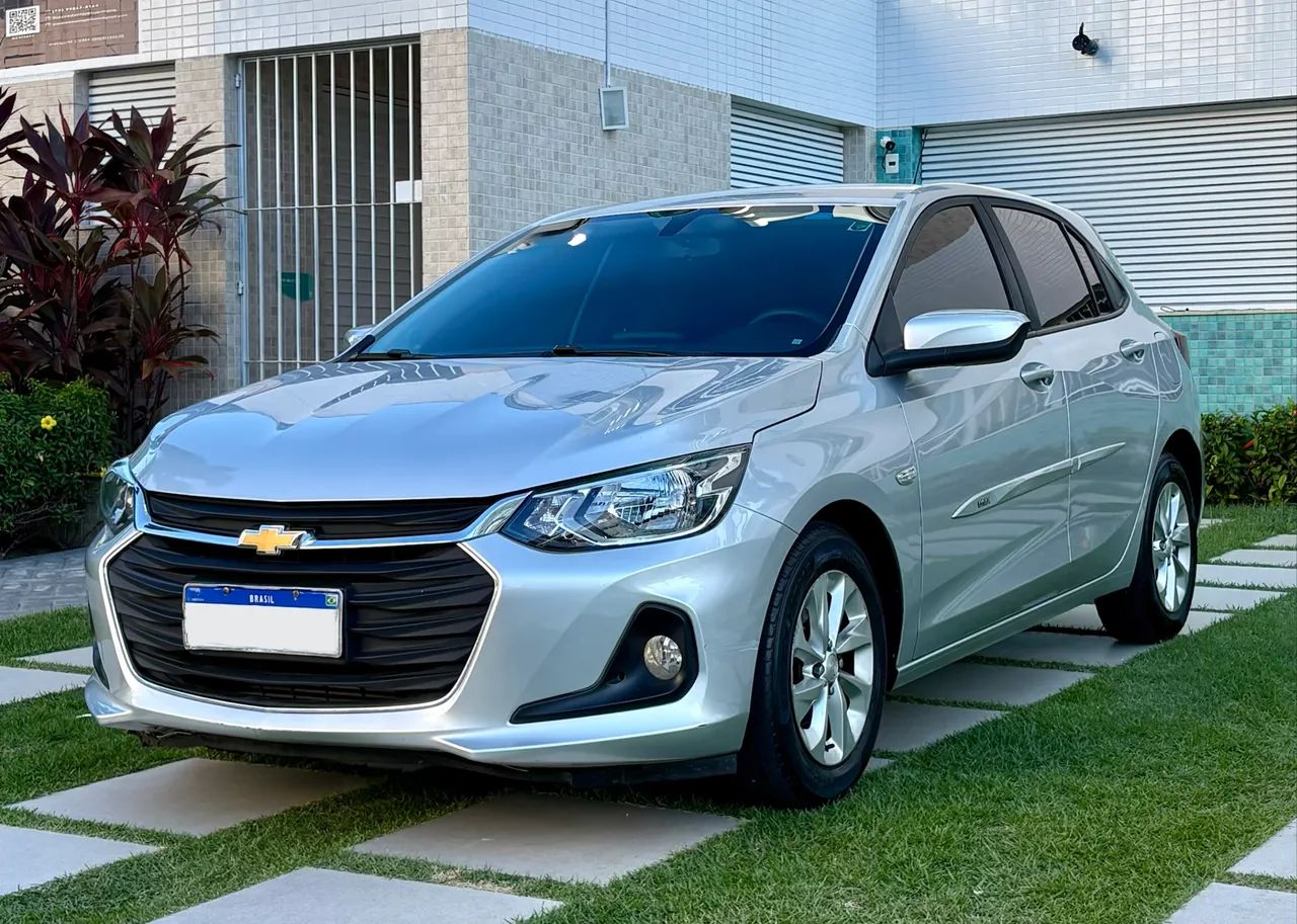Chevrolet ONIX 4