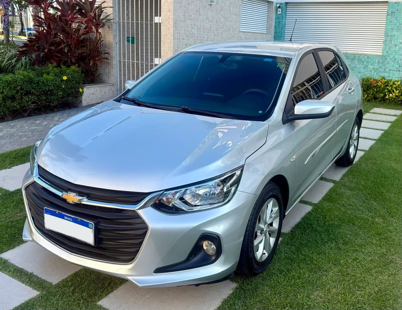 Chevrolet ONIX 9