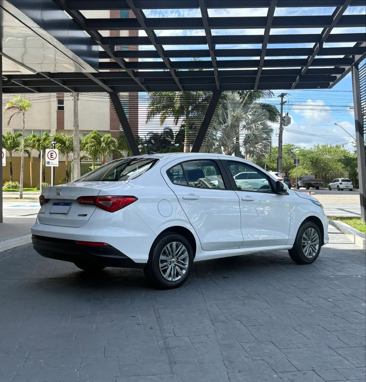 Fiat CRONOS 5