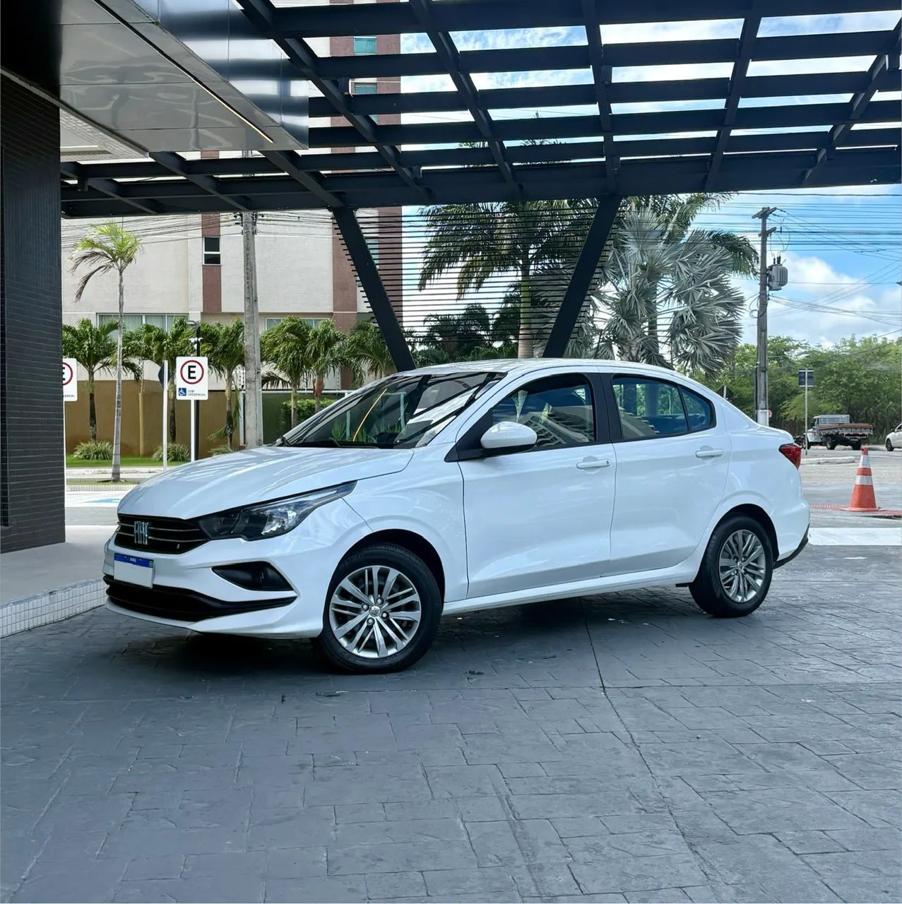 Fiat CRONOS 4