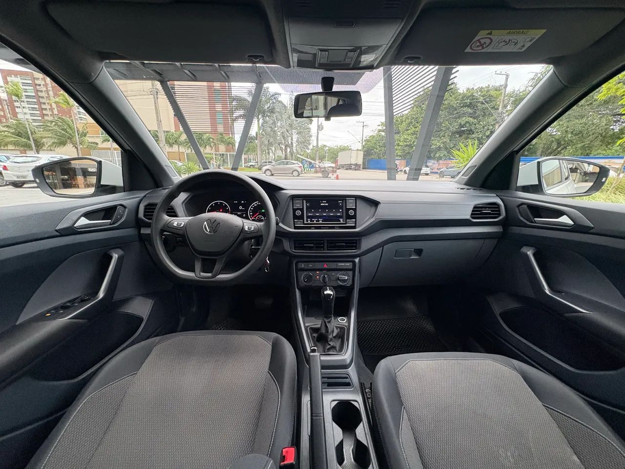 Volkswagen T-CROSS 6