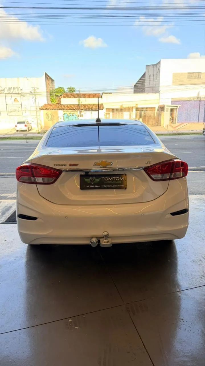 Chevrolet CRUZE 5