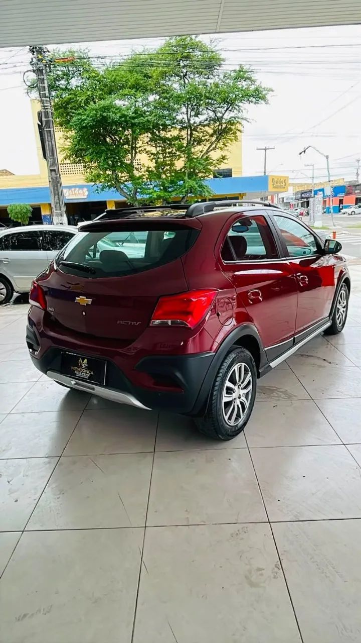 Chevrolet ONIX 8