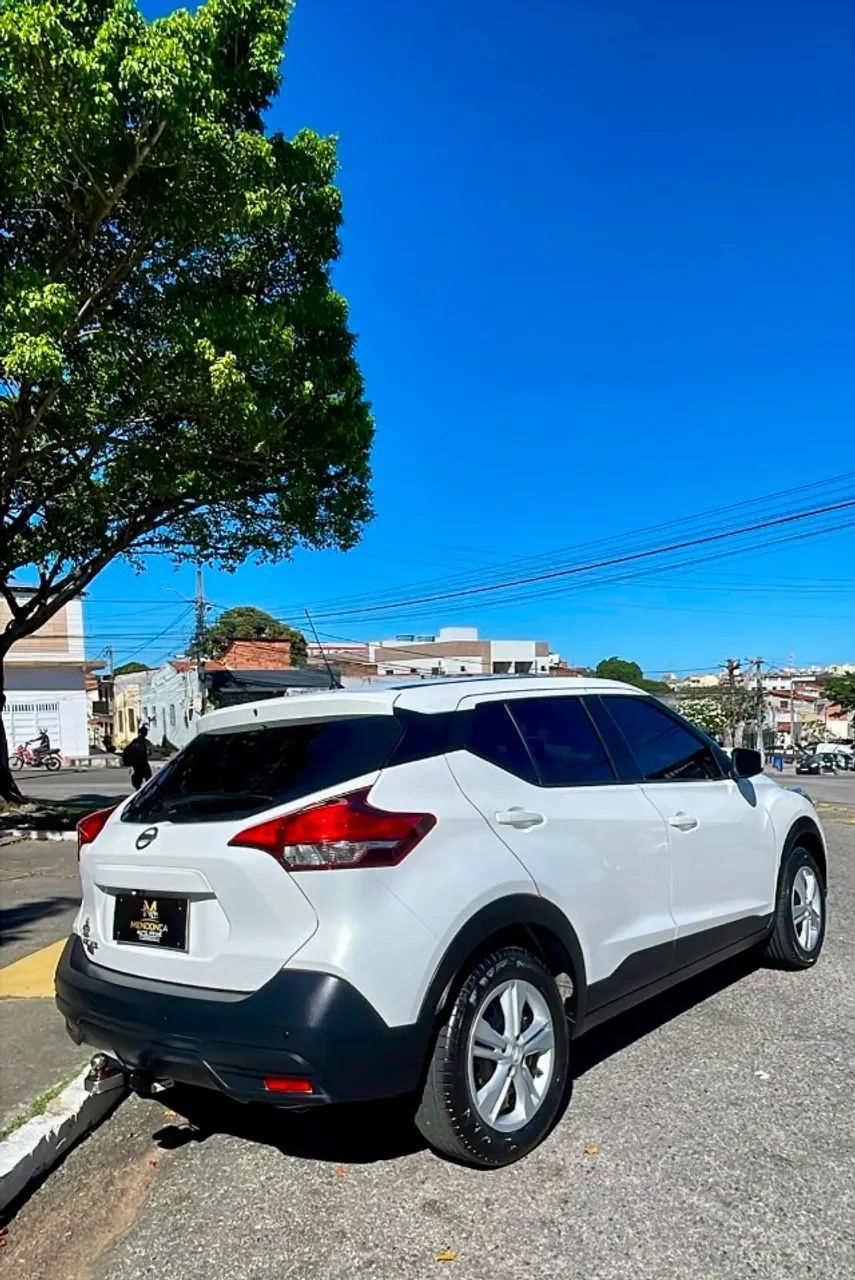 Nissan KICKS 5