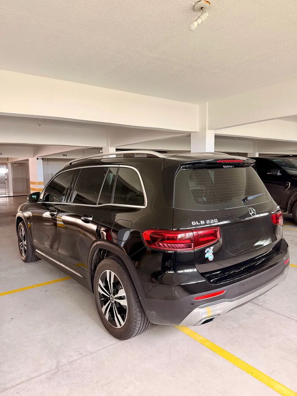 Mercedes-Benz GLB 5