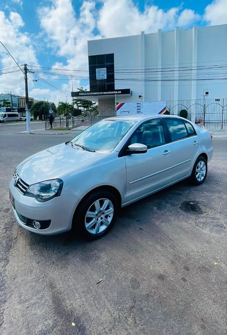Volkswagen POLO 2012