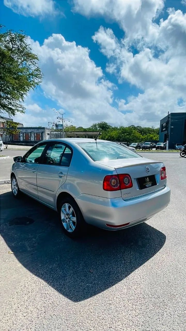 Volkswagen POLO 8