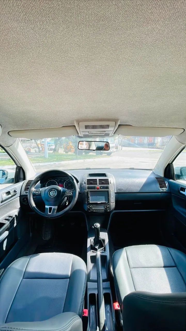 Volkswagen POLO 15