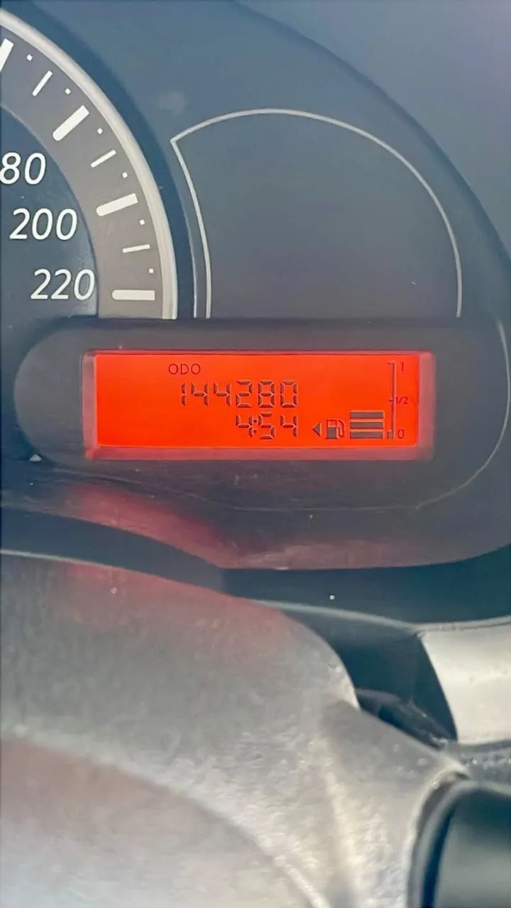 Nissan MARCH 15