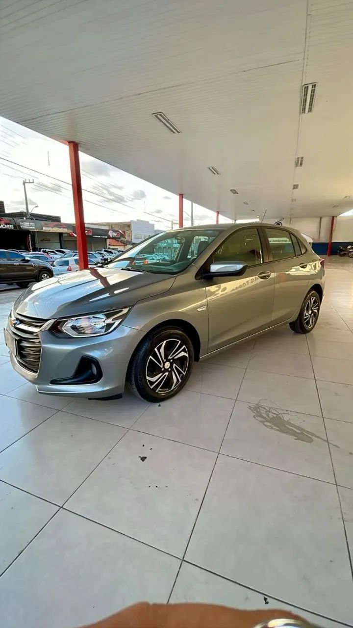Chevrolet ONIX 3