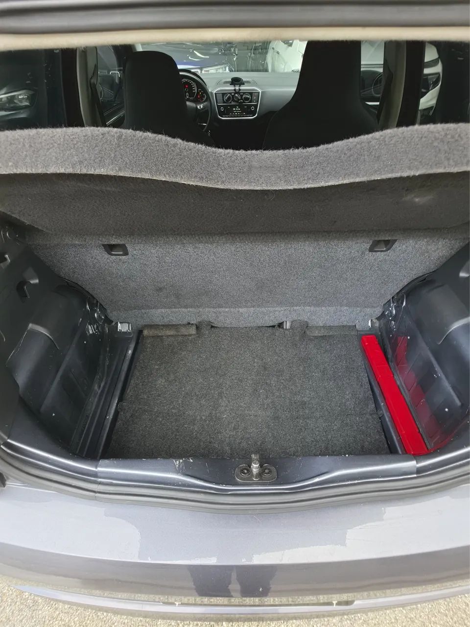 Volkswagen UP 10