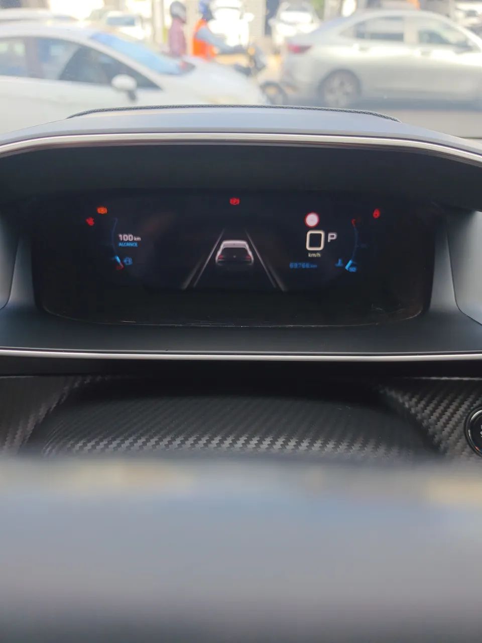 Peugeot 208 16