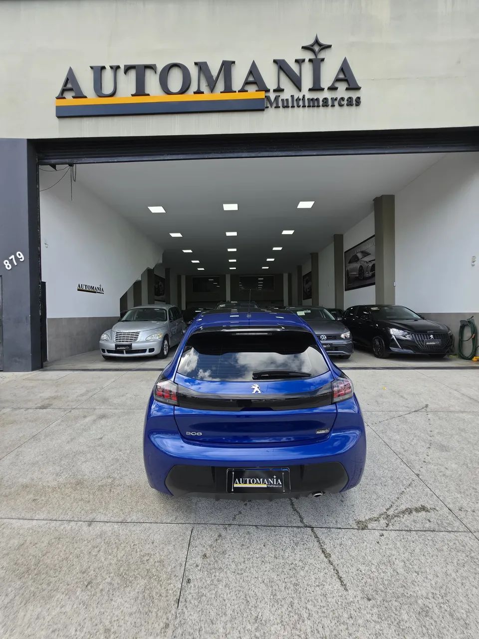 Peugeot 208 5