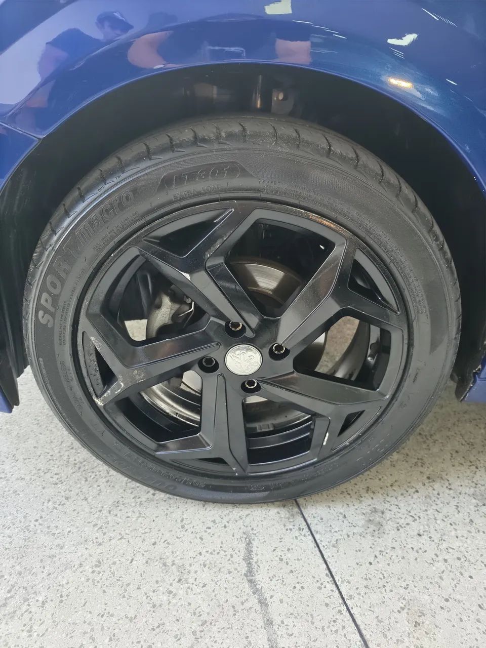 Peugeot 208 13