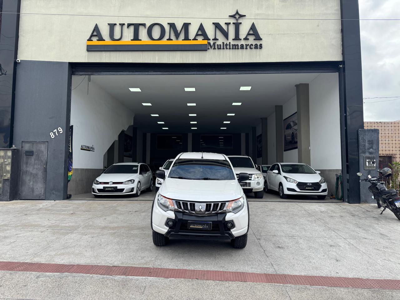 MITSUBISHI TRITON 2022