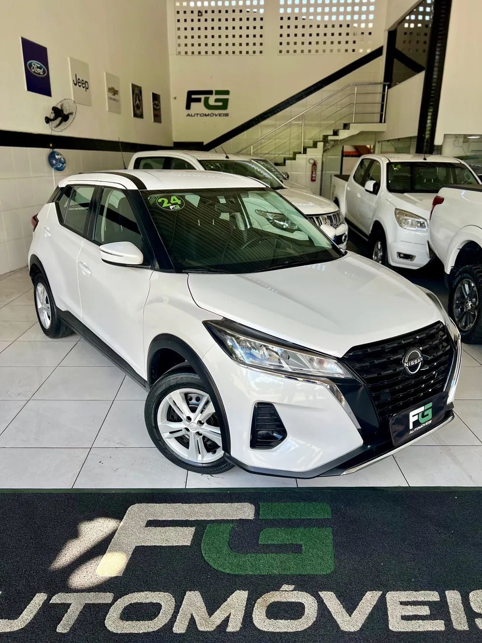Nissan KICKS 2024