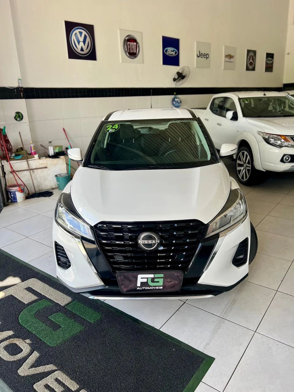 Nissan KICKS 6