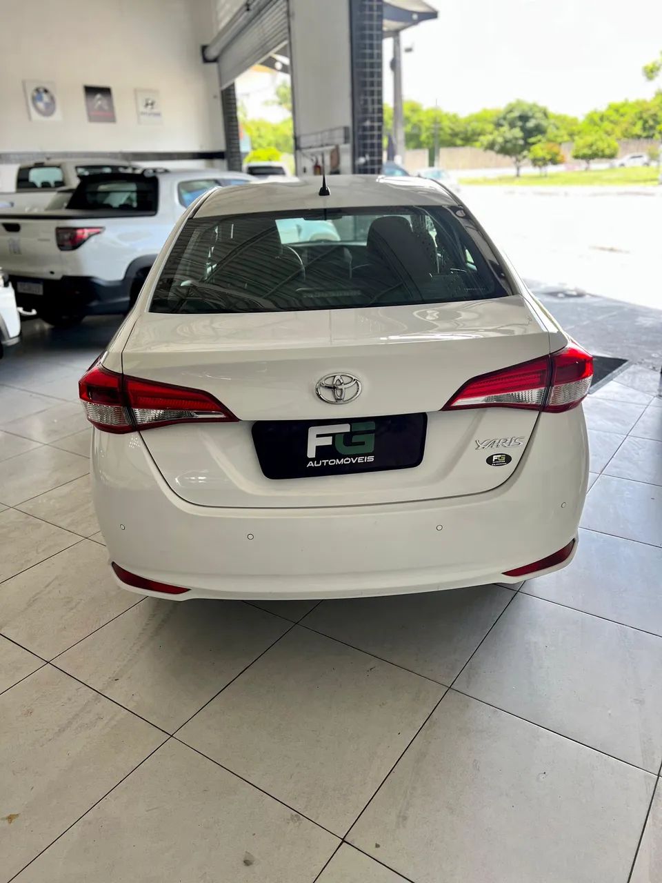 Toyota YARIS 4