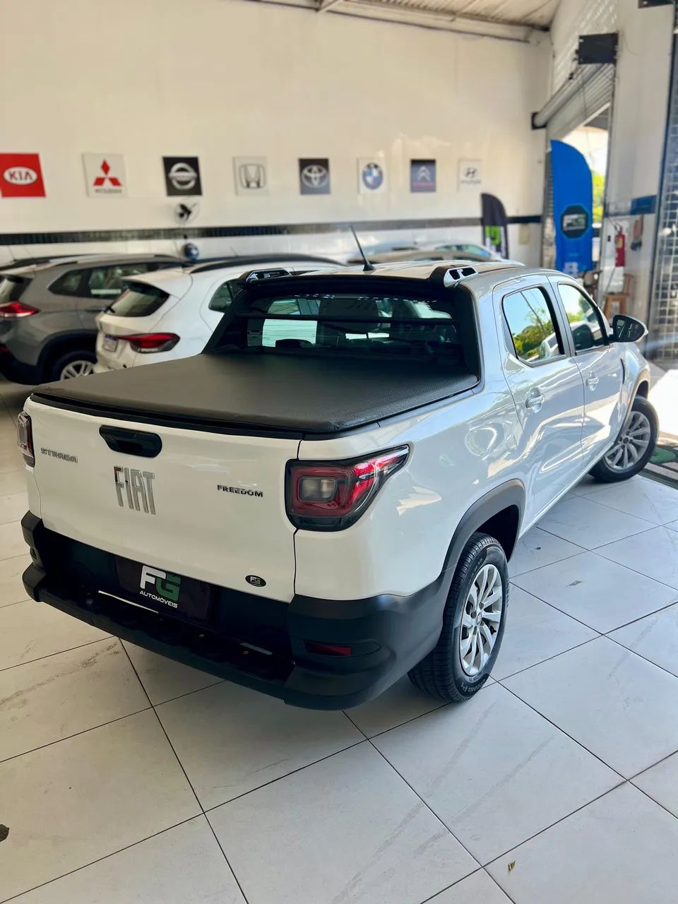 Fiat Strada 5