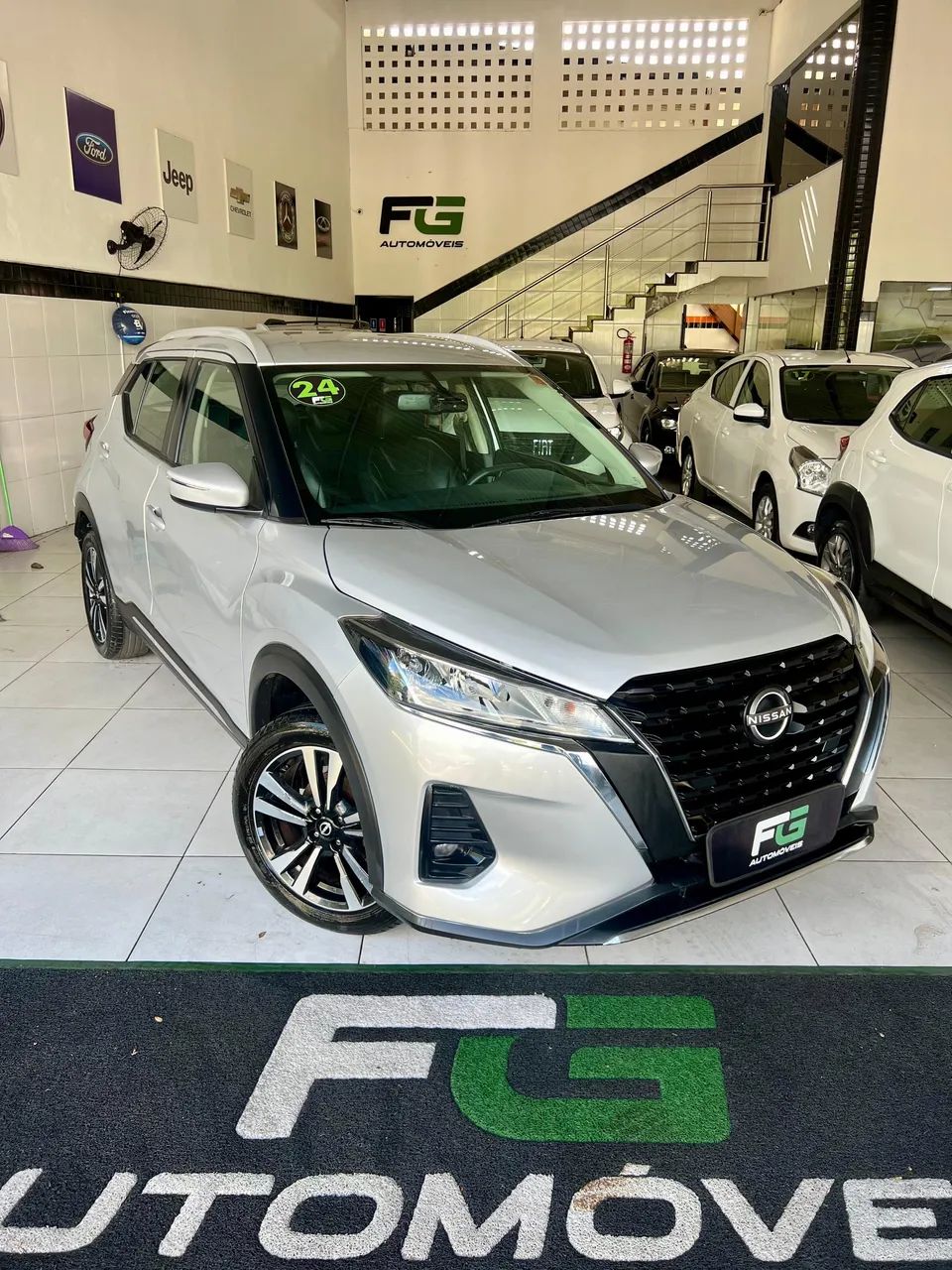 Nissan KICKS 2024