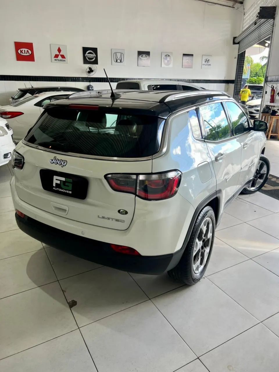 Jeep COMPASS 6