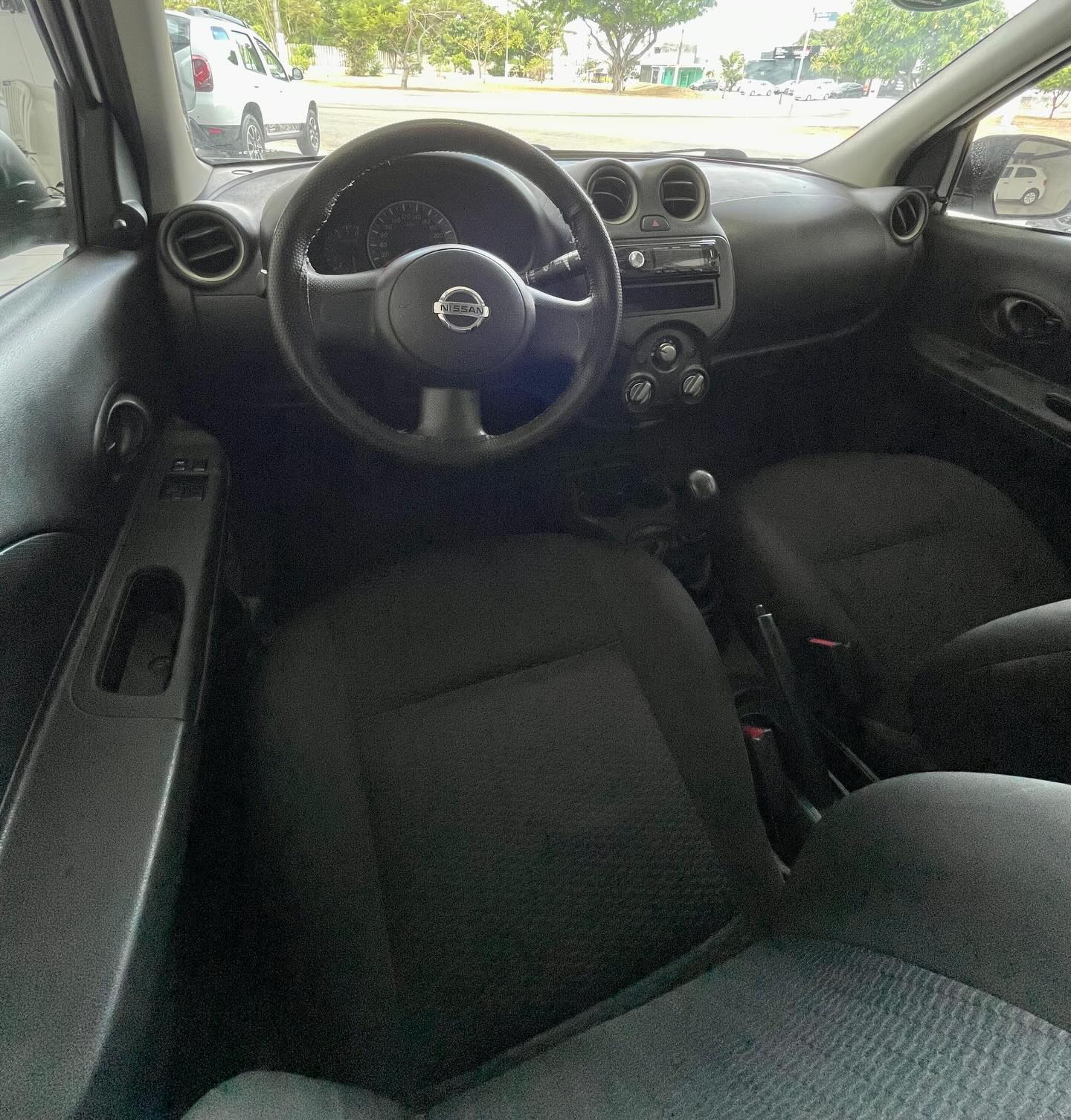 Nissan March 7