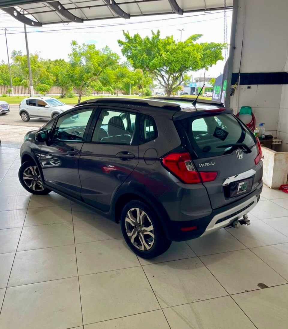 Honda WR-V 4