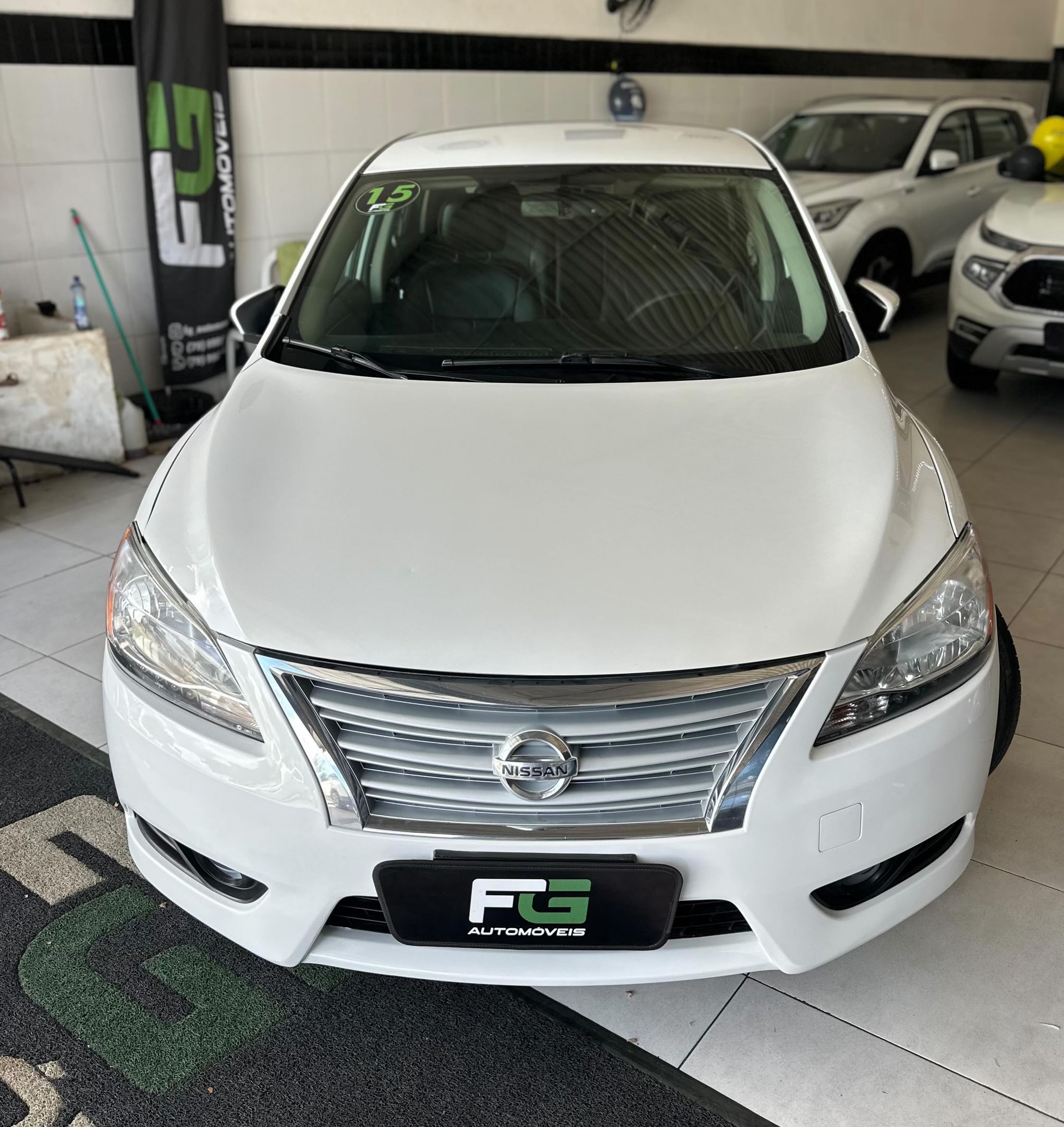 Nissan Sentra 2