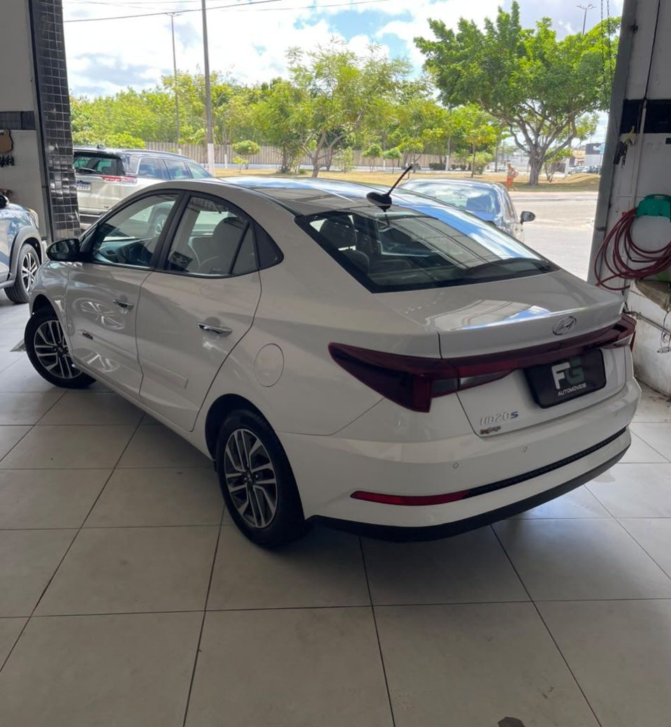 Hyundai HB20S 4